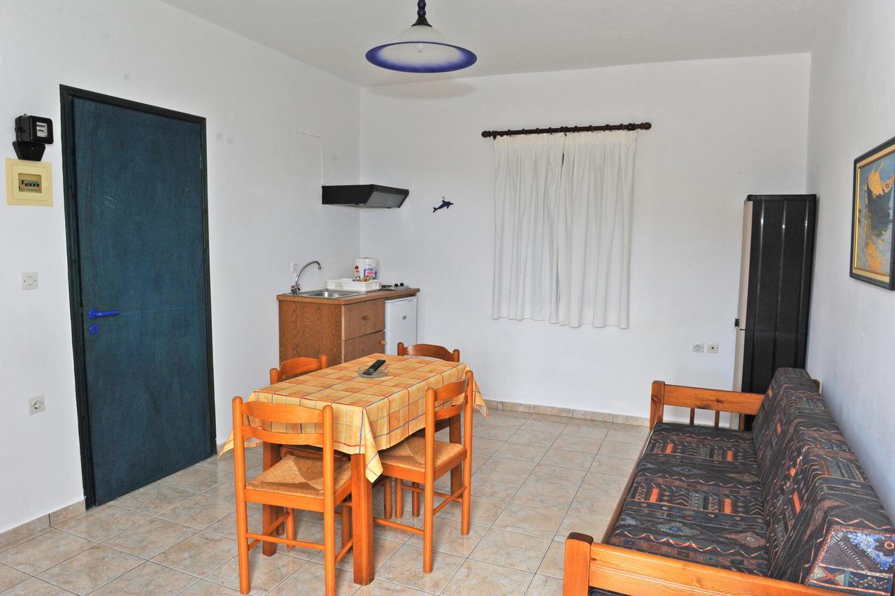 Morfeas Hotel Tripití Kültér fotó